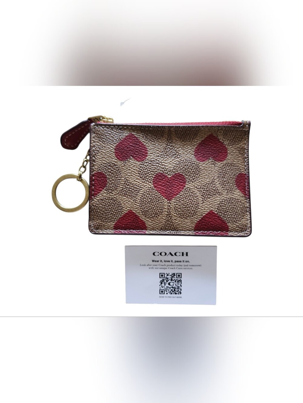 Coach NWOT Mini Skinny ID Case in Signature Canvas with Heart Print No Callouts